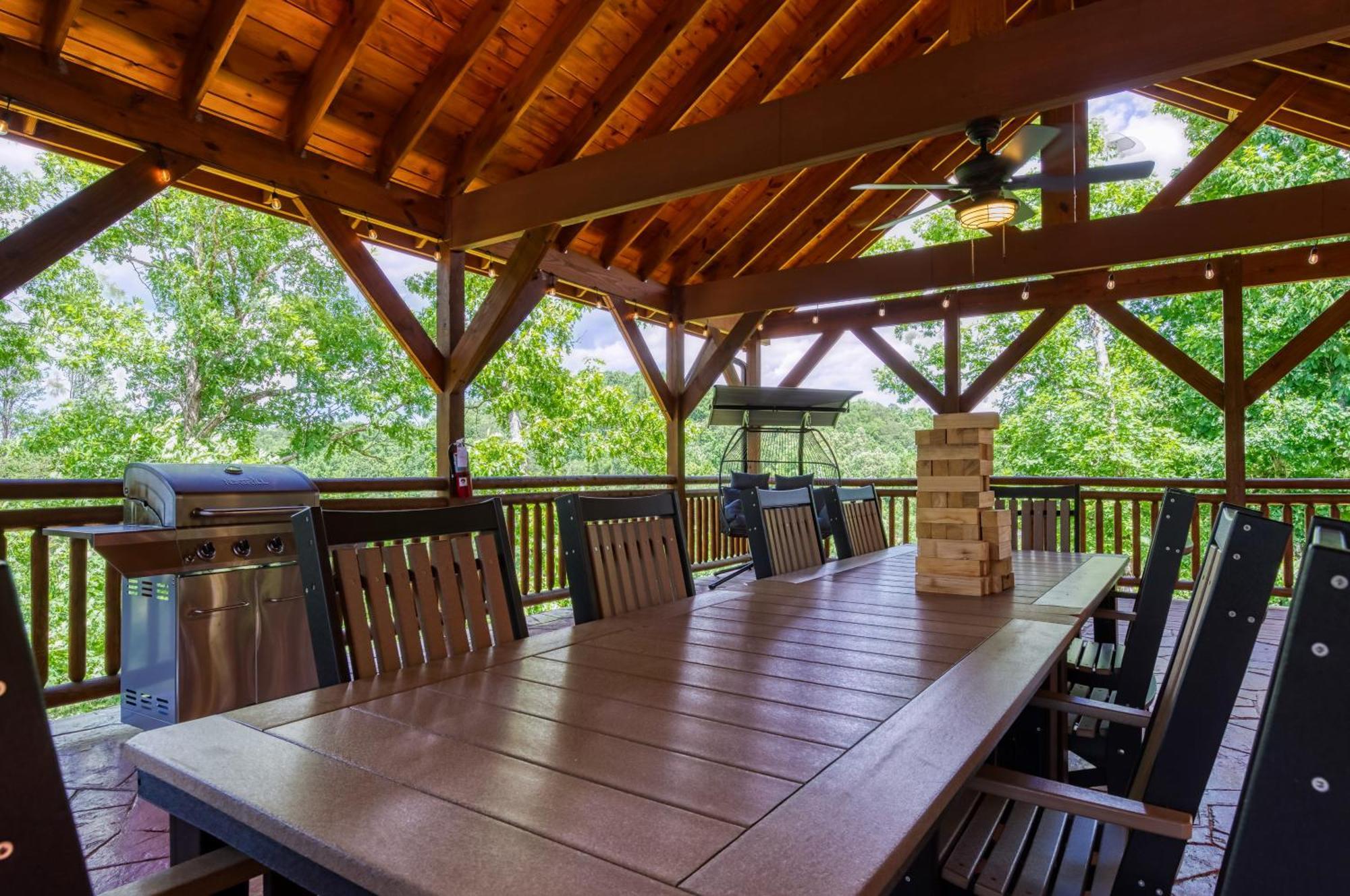 Majestic Splash- 8 Bedroom, Indoor Pool, Hot Tub, 1089 Free Tickets Each Paid Day, Dollywood Sevierville Bagian luar foto