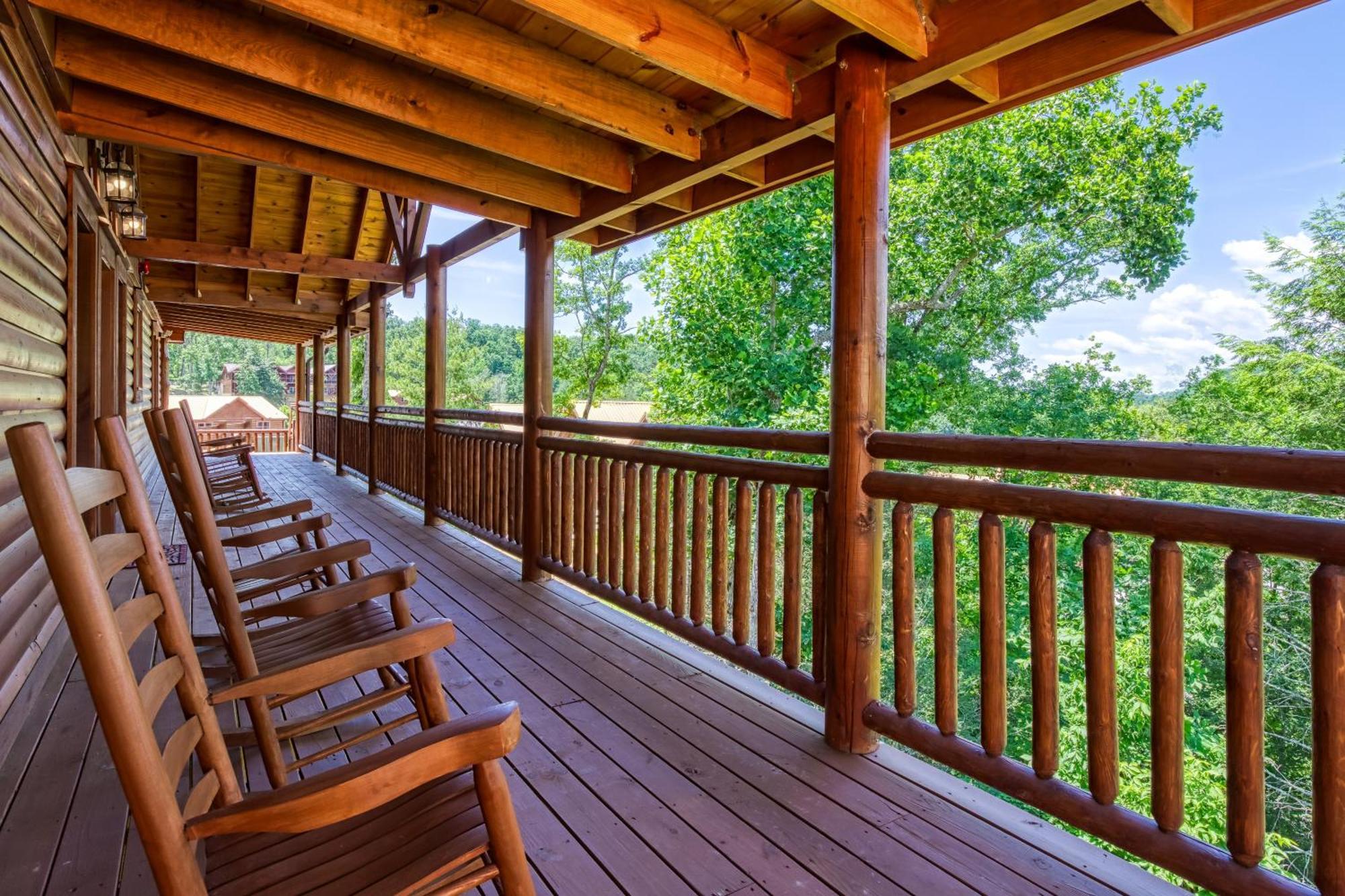 Majestic Splash- 8 Bedroom, Indoor Pool, Hot Tub, 1089 Free Tickets Each Paid Day, Dollywood Sevierville Bagian luar foto